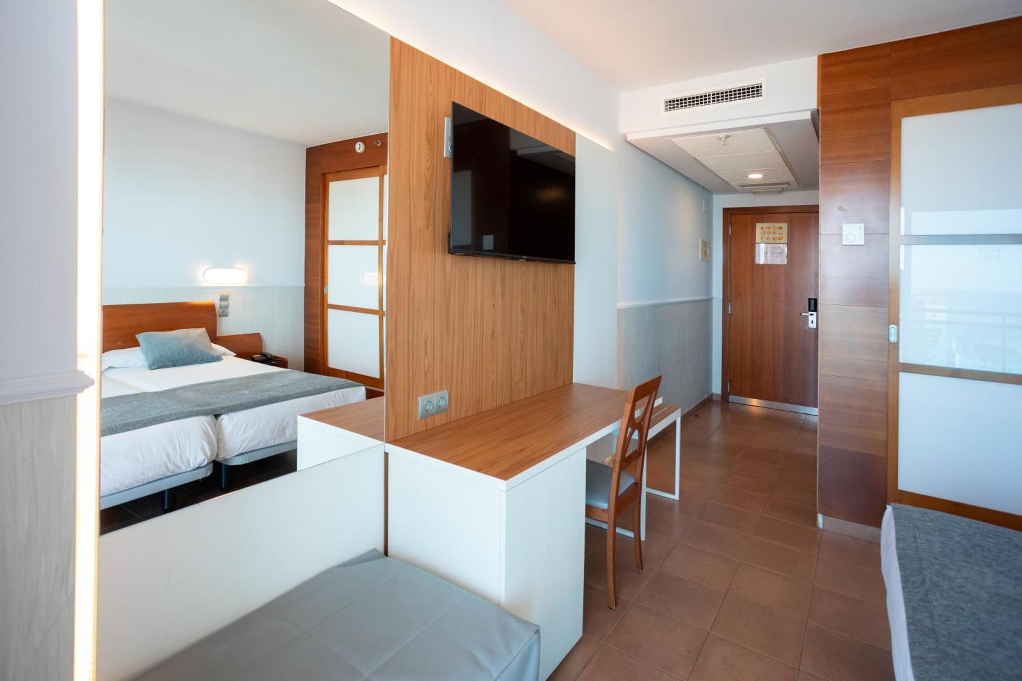 Hotel Cibeles Playa Gandía Oda fotoğraf